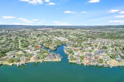 /international/us/2403-cherry-lane-kingsland-tx-110105958721/