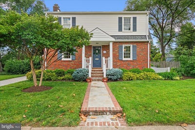 /international/us/2434-cameron-mills-road-alexandria-va-110108503373/