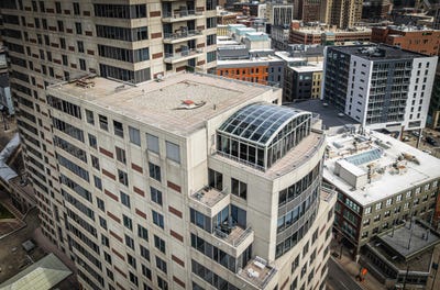 /international/us/112-campau-circle-nw-grand-rapids-mi-110106931810/