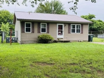 /international/us/1119-pepper-drive-madisonville-ky-110108981989/