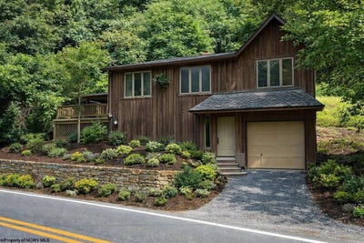 /international/us/318-harpertown-road-elkins-wv-110102191947/