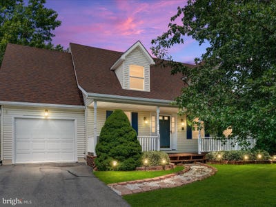 /international/us/101-etnam-street-winchester-va-110101241924/
