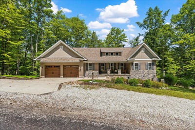 /international/us/972-sauk-lane-sugar-grove-oh-110100705437/