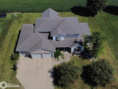 /international/us/2340-skyline-drive-carroll-ia-110105226883/
