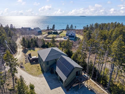 /international/us/27-seacrest-circle-phippsburg-me-110107400973/
