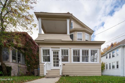 /international/us/52-54-southern-boulevard-albany-ny-110120561960/