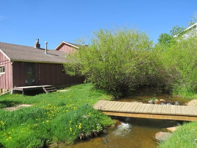 /international/us/135-e-2nd-st-nederland-co-110108392302/