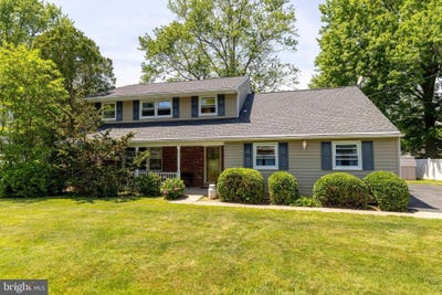 /international/us/40-harcourt-lane-hatboro-pa-110108580882/