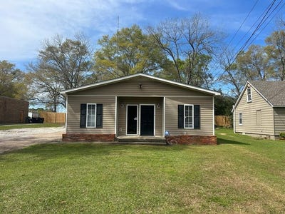 /international/us/1450-hartford-hwy-dothan-al-110106730238/