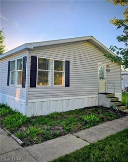 /international/us/1426-lancelot-drive-streetsboro-oh-110107613510/
