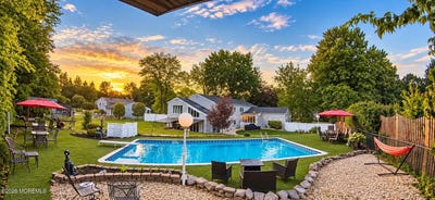 /international/us/21-cameron-court-freehold-nj-110119918210/
