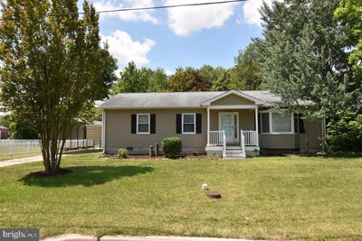 /international/us/412-cedar-street-milton-de-110108099445/