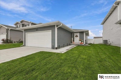 /international/us/1611-sw-29th-street-lincoln-ne-110120027958/