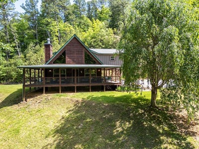 /international/us/1064-pinedale-lane-andrews-nc-110108381369/