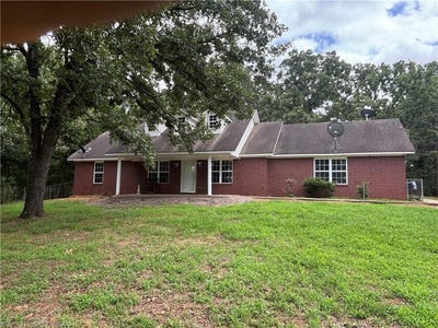 /international/us/471318-us-highway-64-muldrow-ok-110108733846/