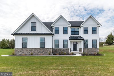 /international/us/209-old-state-rd-royersford-pa-110105226135/