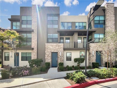 /international/us/11032-momentum-drive-rancho-cucamonga-ca-110098425578/