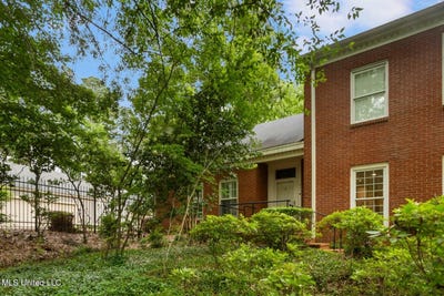 /international/us/246-eastbrooke-street-jackson-ms-110109062647/