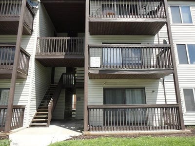 /international/us/8-wells-court-hampton-va-110109104832/