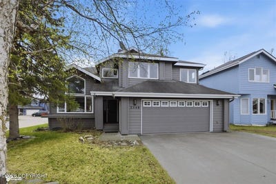 /international/us/2548-brook-hill-circle-anchorage-ak-110108208334/