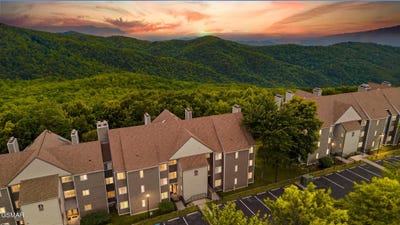 /international/us/1260-ski-view-drive-gatlinburg-tn-110108190426/