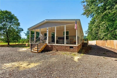 /international/us/5071-mineral-spring-road-suffolk-va-110120498309/