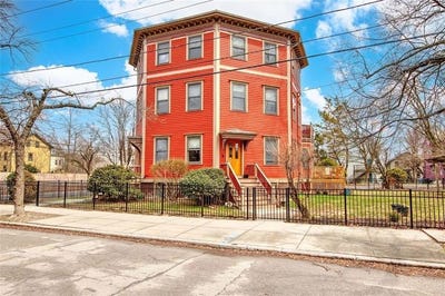 /international/us/30-division-street-providence-ri-110108063971/