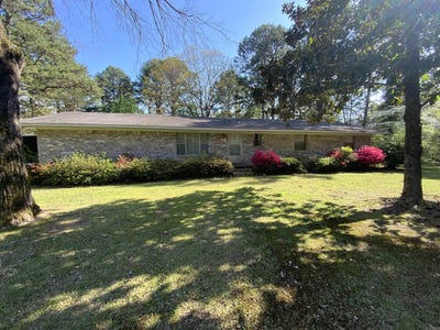 /international/us/1320-weddingford-road-heber-springs-ar-110106124238/