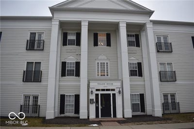 /international/us/12914-university-crescent-carmel-in-110108683996/