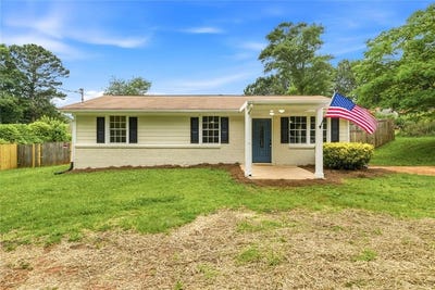 /international/us/405-e-wilson-street-villa-rica-ga-110108411510/