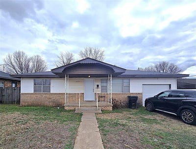 /international/us/515-w-4th-street-watonga-ok-110105852335/