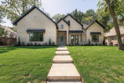 /international/us/2510-creekbend-circle-sherman-tx-110119986742/
