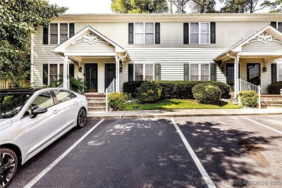 /international/us/405-cityview-lane-fayetteville-nc-110100072556/