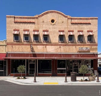 /international/us/137-e-4th-st-loveland-co-110108351080/