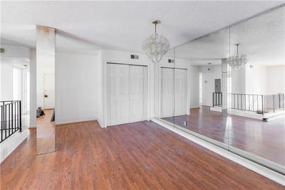/international/us/1213-camelot-drive-atlanta-ga-110108473665/