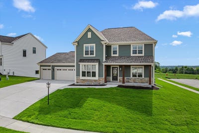 /international/us/801-viewpoint-ave-waukesha-wi-110106250925/