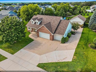 /international/us/2125-dollar-road-de-pere-wi-110100720053/