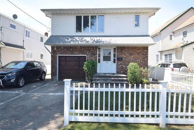 /international/us/305-s-10th-street-new-hyde-park-ny-110106584521/