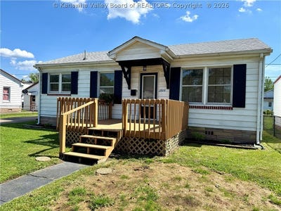 /international/us/2519-lincoln-avenue-st-albans-wv-110108394522/