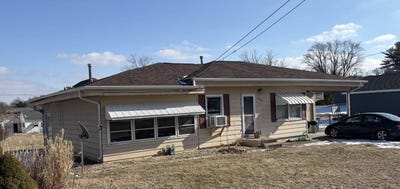 /international/us/429-north-5th-street-monmouth-il-110105352353/