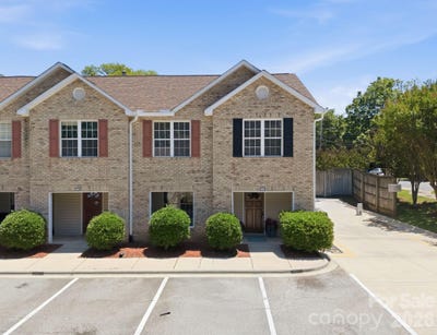 /international/us/806-maupin-avenue-salisbury-nc-110108587179/