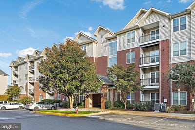/international/us/1581-spring-gate-drive-mclean-va-110108498424/