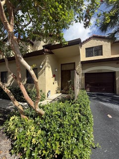/international/us/10547-nw-10th-street-plantation-fl-110107288212/