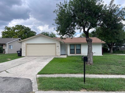 /international/us/842-saddlebrook-san-antonio-tx-110108479614/