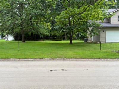 /international/us/six-mile-road-whitmore-lake-mi-110101252836/?lang=en