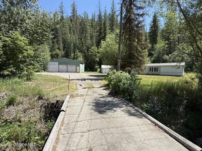 /international/us/1068-moon-gulch-rd-kellogg-id-110100099845/
