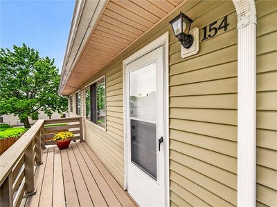 /international/us/154-milrace-drive-east-rochester-ny-110108197102/