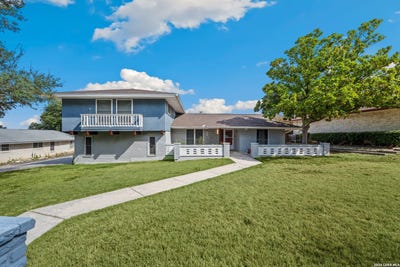 /international/us/5907-winterhaven-dr-windcrest-tx-110120483548/
