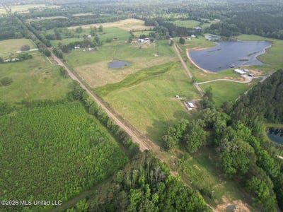/international/us/8024-old-highway-24-centreville-ms-110107795605/
