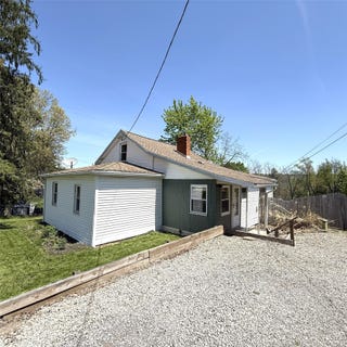 /international/us/11776-livermore-road-meadville-pa-110107820994/
